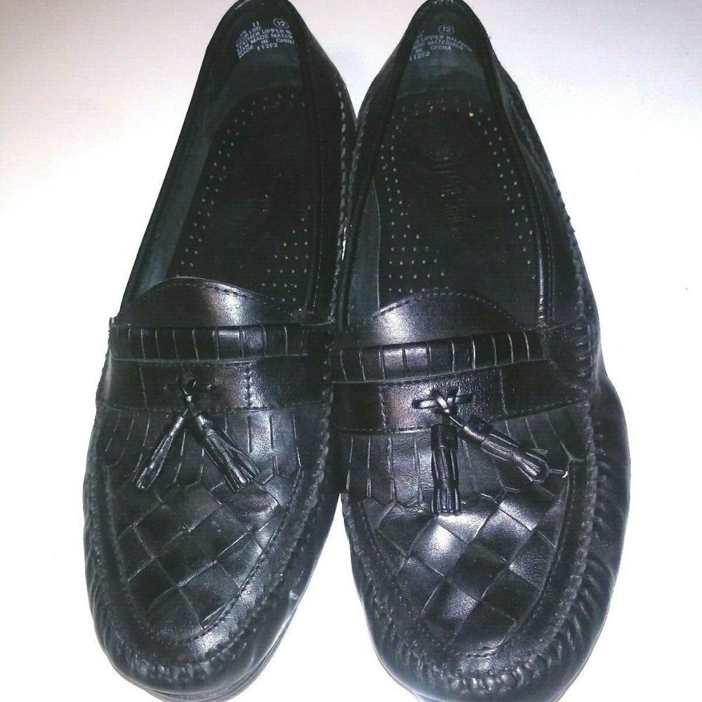 Mens Earth Shoe kiltie loafers Woven Black leather